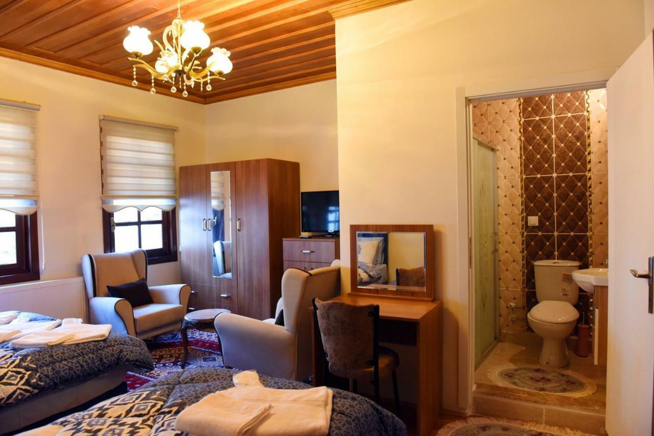 Oez Butik Otel Antik Kent Myrleia Mudanya Exterior foto